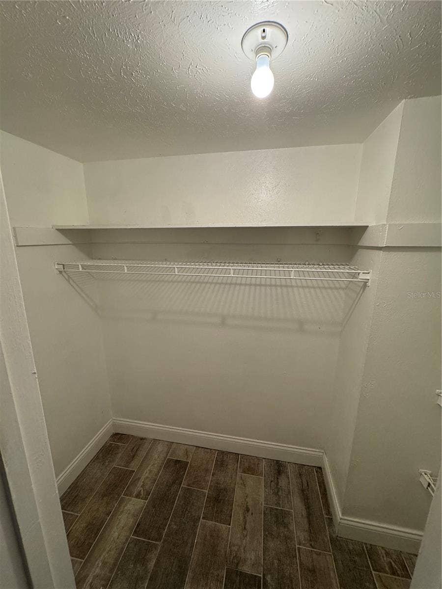 3976 CRAYRICH CIRCLE, #C1, Orlando, FL 32839 Primary closet