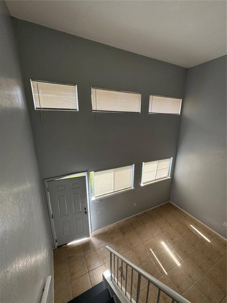 3976 CRAYRICH CIRCLE, #C1, Orlando, FL 32839 Entryway
