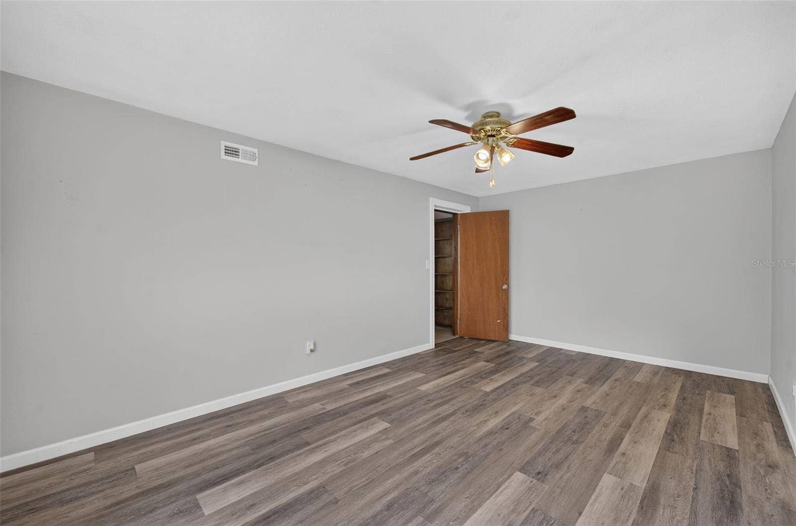 2641 CARVELL COURT, Winter Park, FL 32792 2641 CARVELL COURT, Winter Park, FL 32792