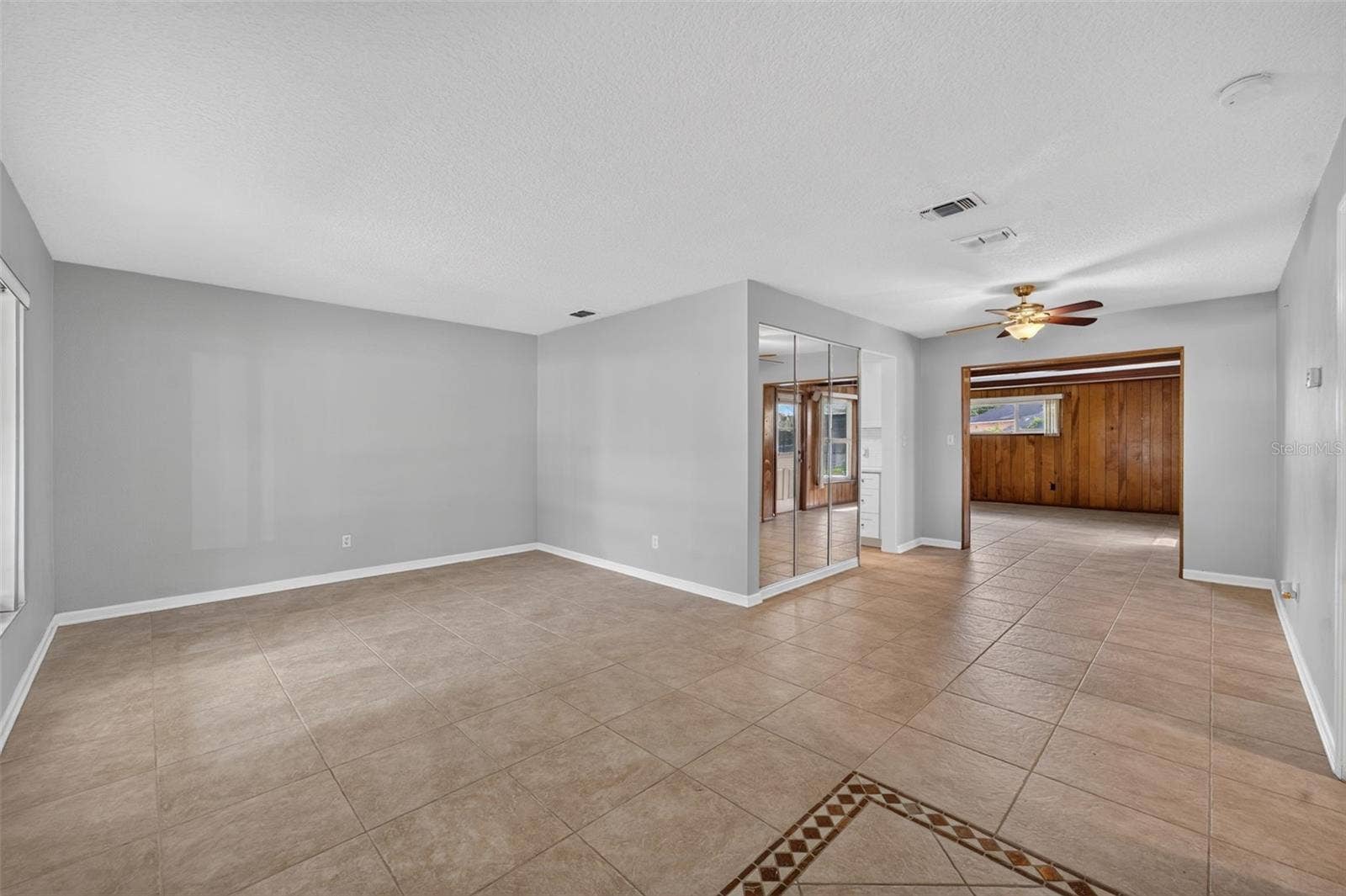 2641 CARVELL COURT, Winter Park, FL 32792 2641 CARVELL COURT, Winter Park, FL 32792