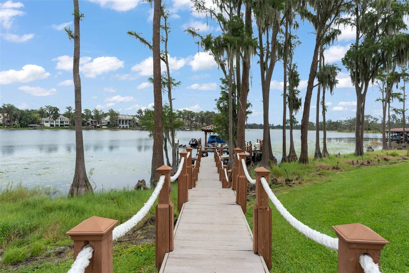 6055 LOUISE COVE DRIVE, Windermere, FL 34786 6055 LOUISE COVE DRIVE, Windermere, FL 34786