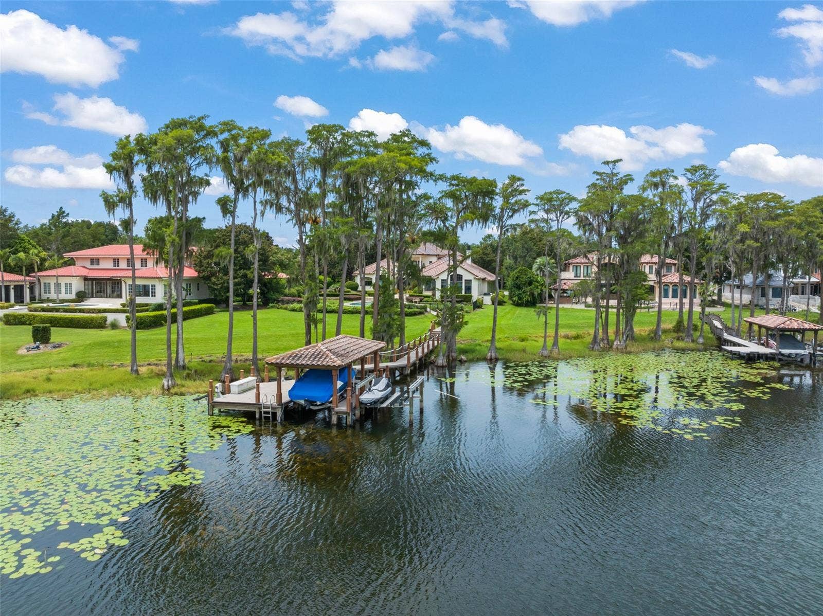 6055 LOUISE COVE DRIVE, Windermere, FL 34786 6055 LOUISE COVE DRIVE, Windermere, FL 34786