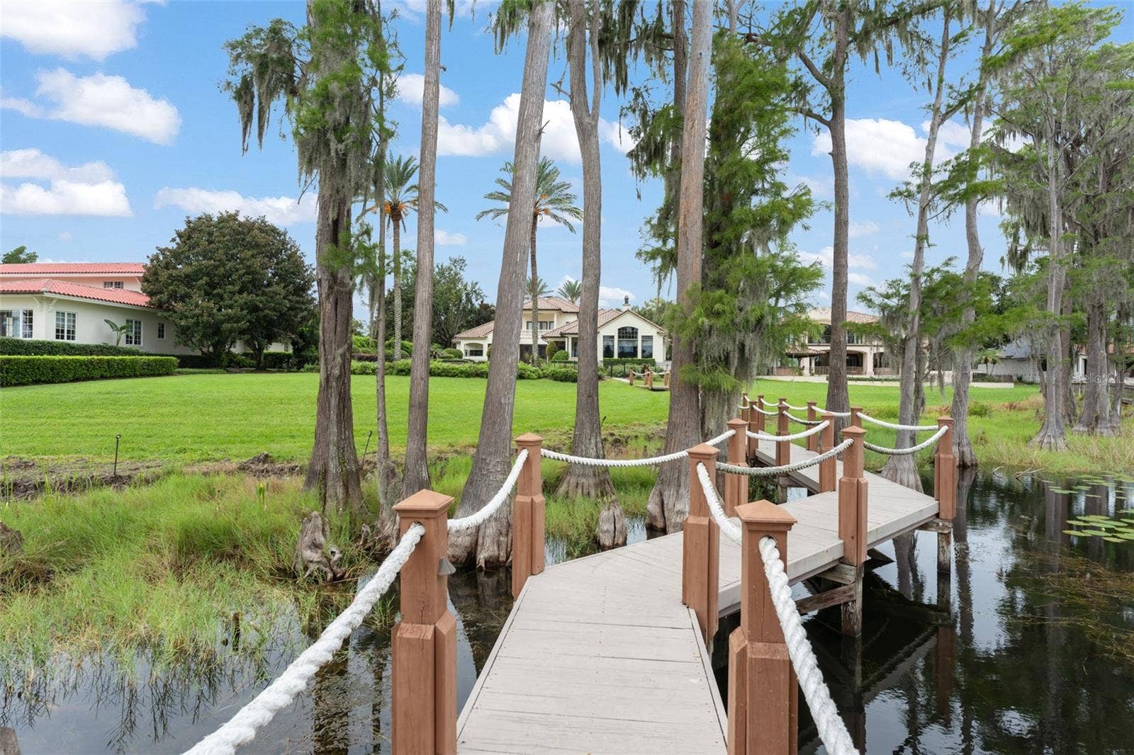 6055 LOUISE COVE DRIVE, Windermere, FL 34786 6055 LOUISE COVE DRIVE, Windermere, FL 34786
