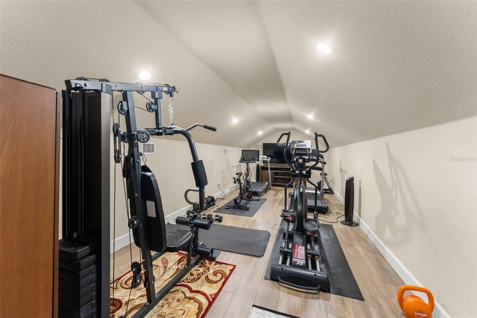 6055 LOUISE COVE DRIVE, Windermere, FL 34786 6055 LOUISE COVE DRIVE, Windermere, FL 34786
