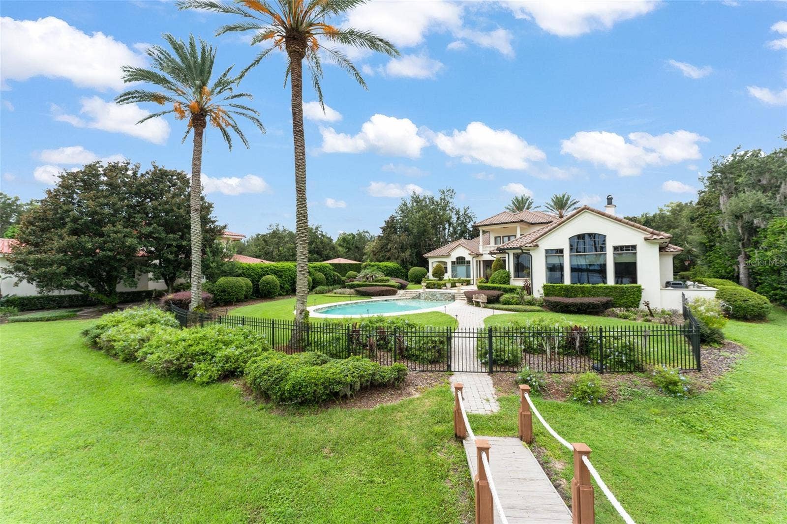 6055 LOUISE COVE DRIVE, Windermere, FL 34786 6055 LOUISE COVE DRIVE, Windermere, FL 34786