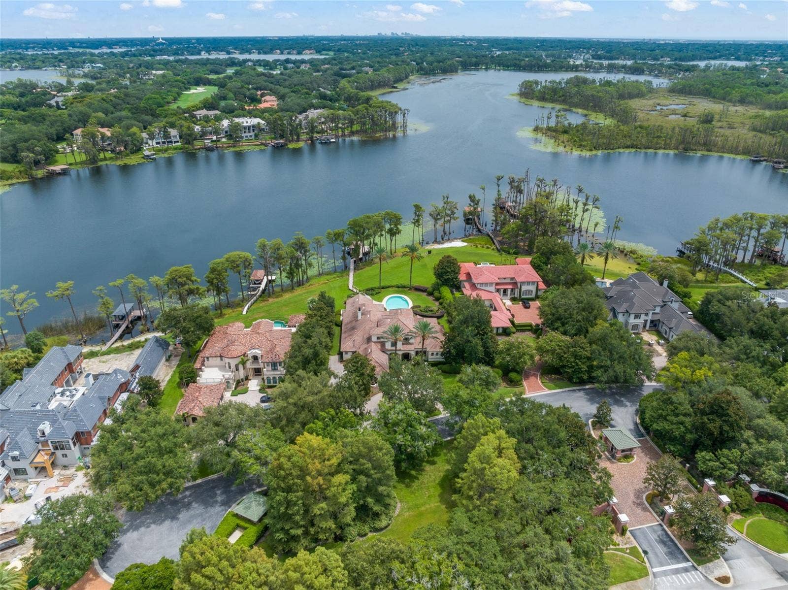 6055 LOUISE COVE DRIVE, Windermere, FL 34786 6055 LOUISE COVE DRIVE, Windermere, FL 34786