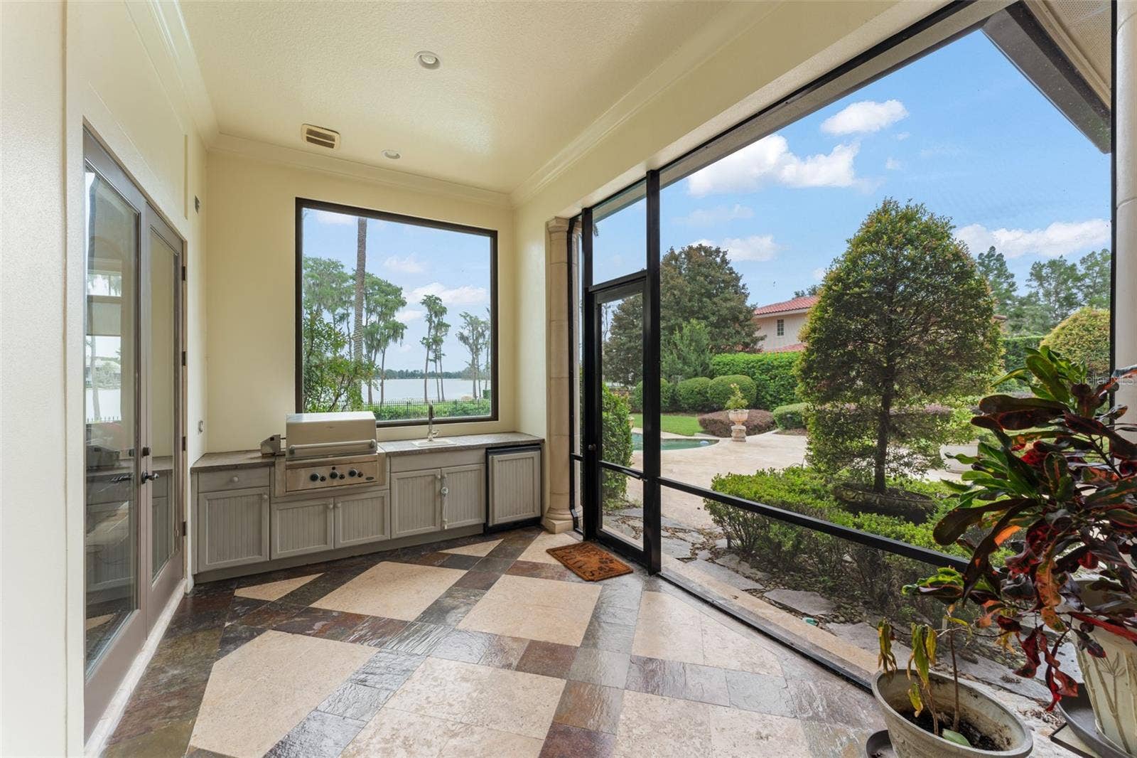 6055 LOUISE COVE DRIVE, Windermere, FL 34786 6055 LOUISE COVE DRIVE, Windermere, FL 34786
