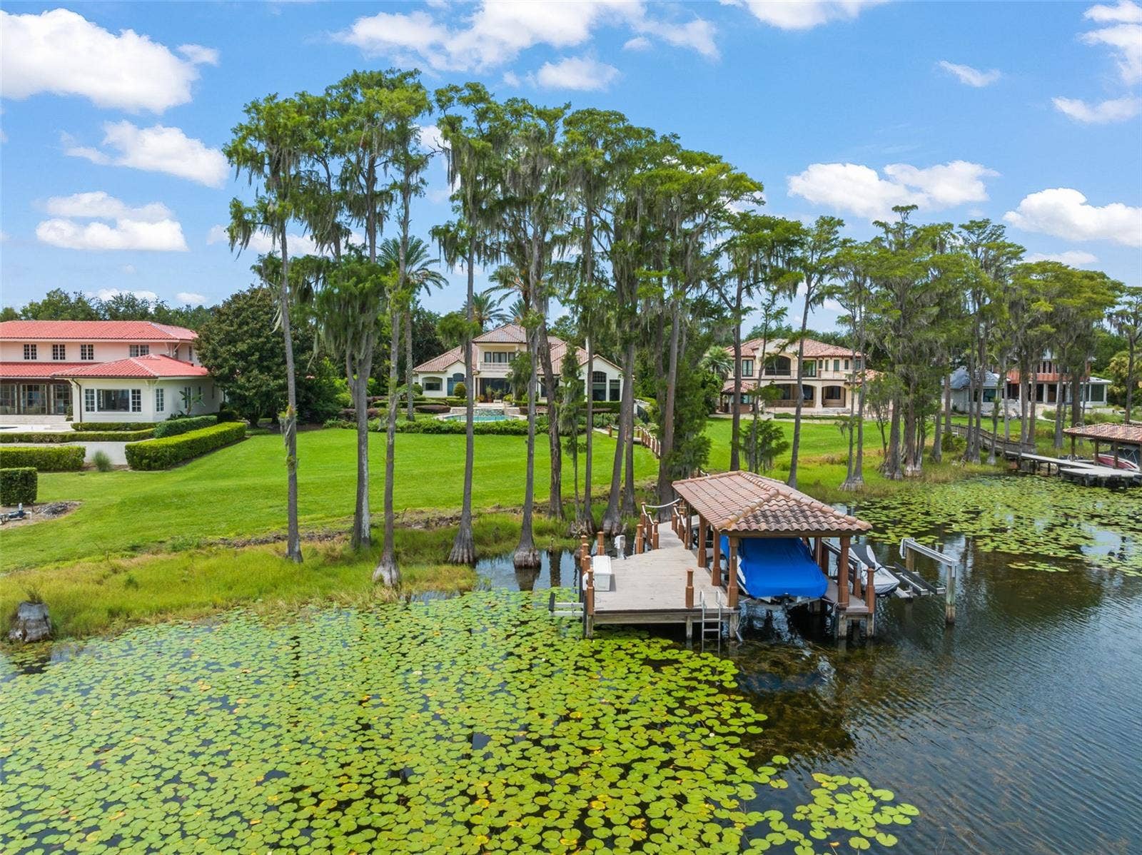 6055 LOUISE COVE DRIVE, Windermere, FL 34786 6055 LOUISE COVE DRIVE, Windermere, FL 34786