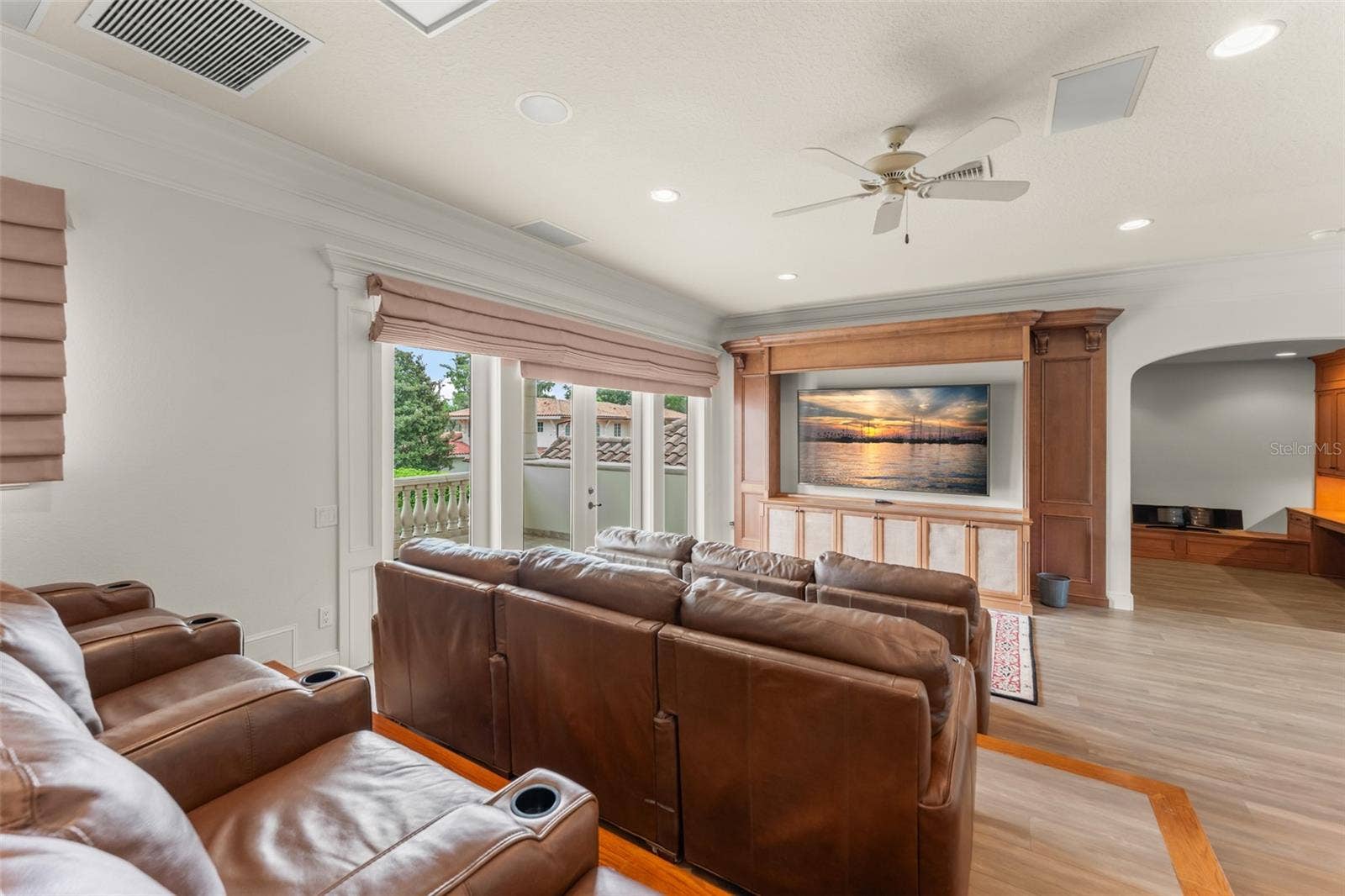 6055 LOUISE COVE DRIVE, Windermere, FL 34786 6055 LOUISE COVE DRIVE, Windermere, FL 34786