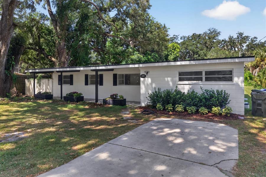 Property photo for 2305 NEW JERSEY ROAD, Lakeland, FL
