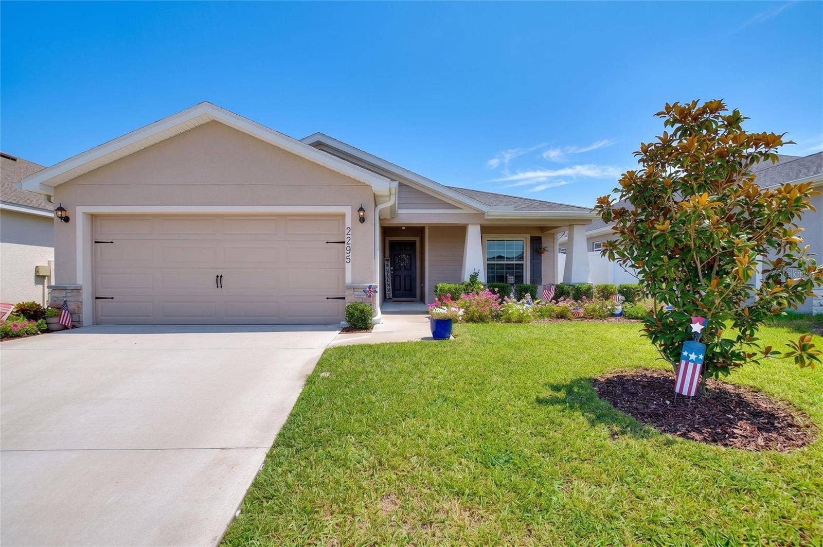 2295 SUNSET WAY, Davenport, FL 33837 Front View