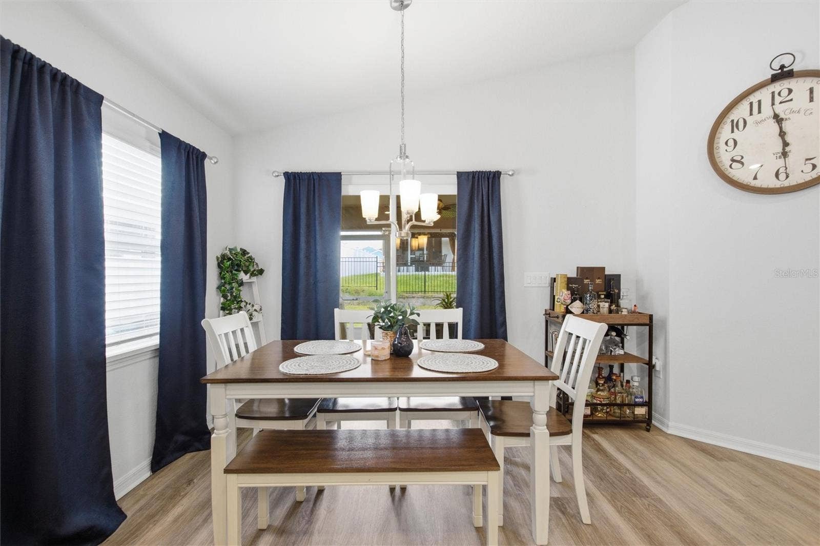 2295 SUNSET WAY, Davenport, FL 33837 Dining Area filled with Natural Light