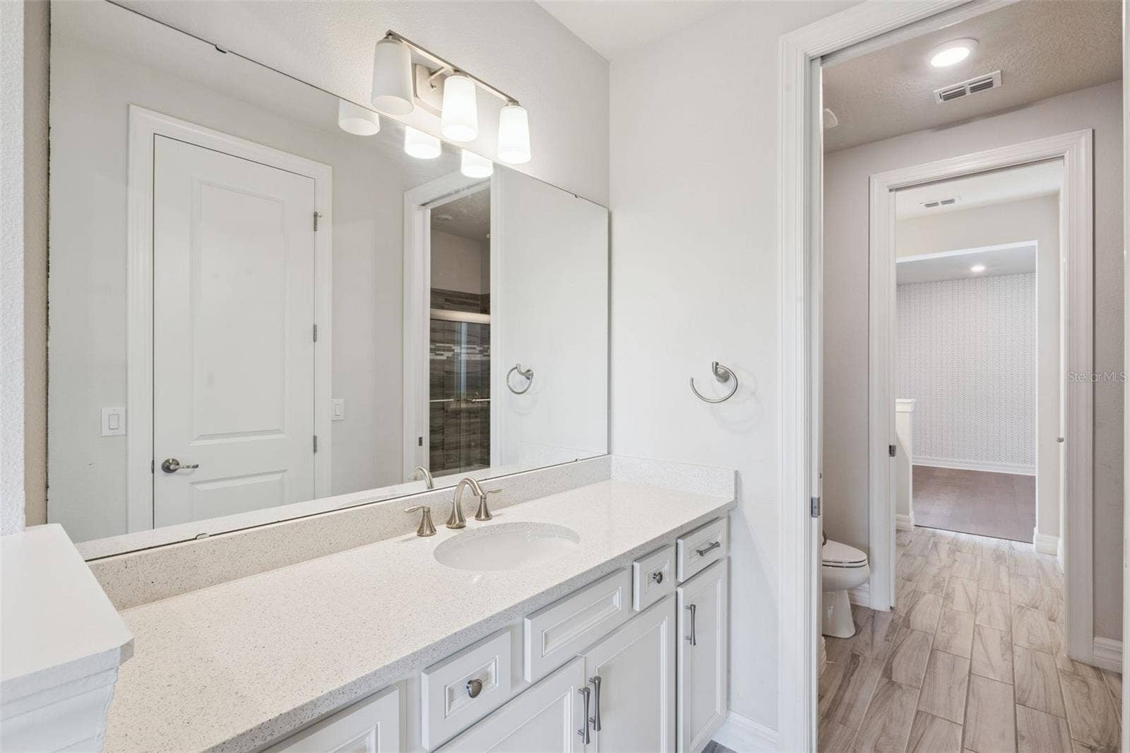 9070 WOODLAND FOREST ROAD, Orlando, FL 32836 9070 WOODLAND FOREST ROAD, Orlando, FL 32836