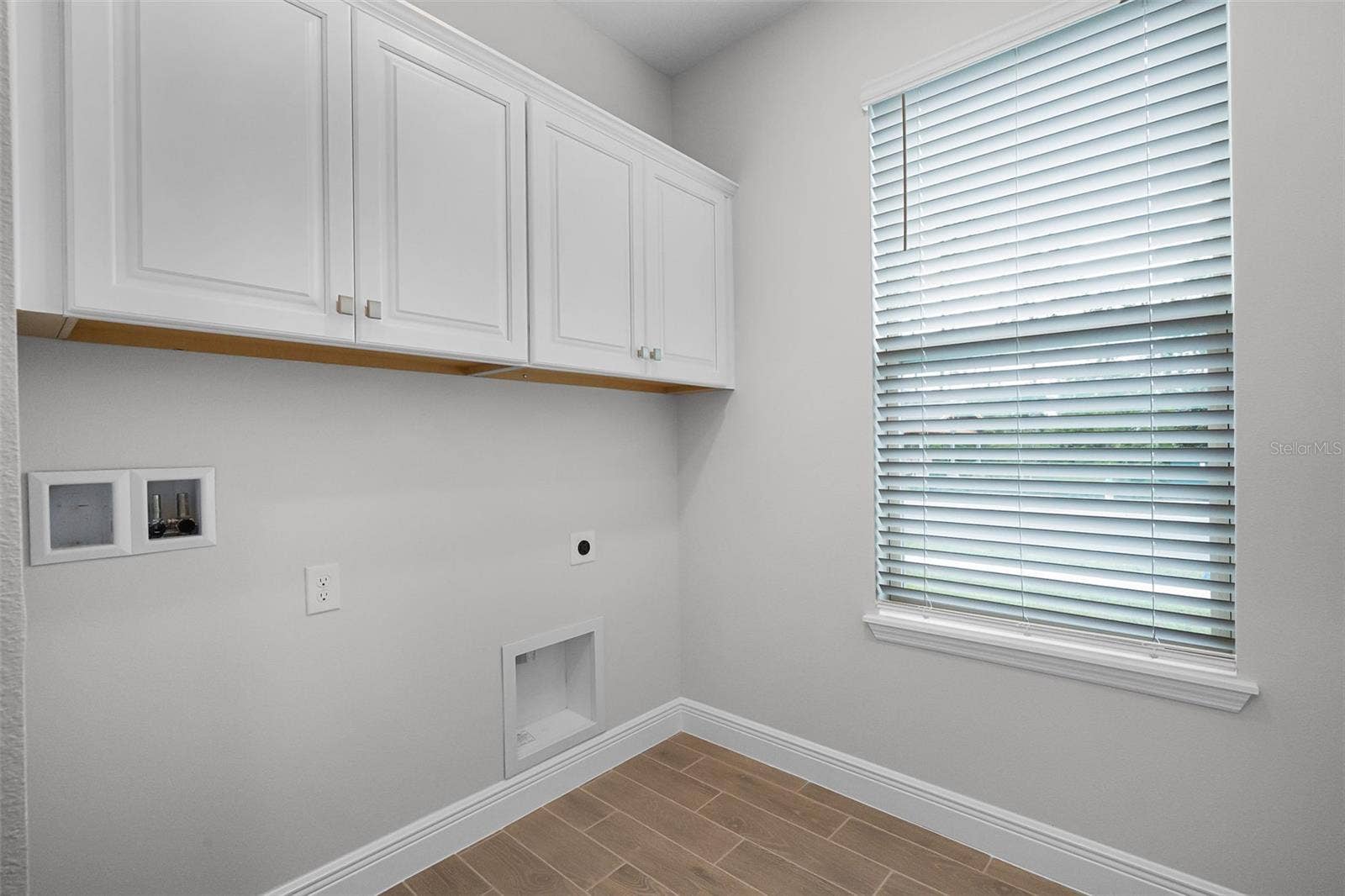 11893 SHINE VIEW LANE, Winter Garden, FL 34787 11893 SHINE VIEW LANE, Winter Garden, FL 34787