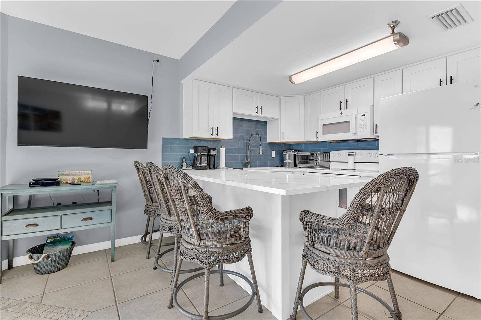 3647 S ATLANTIC AVENUE, #407, Daytona Beach, FL 32118 3647 S ATLANTIC AVENUE, #407, Daytona Beach, FL 32118
