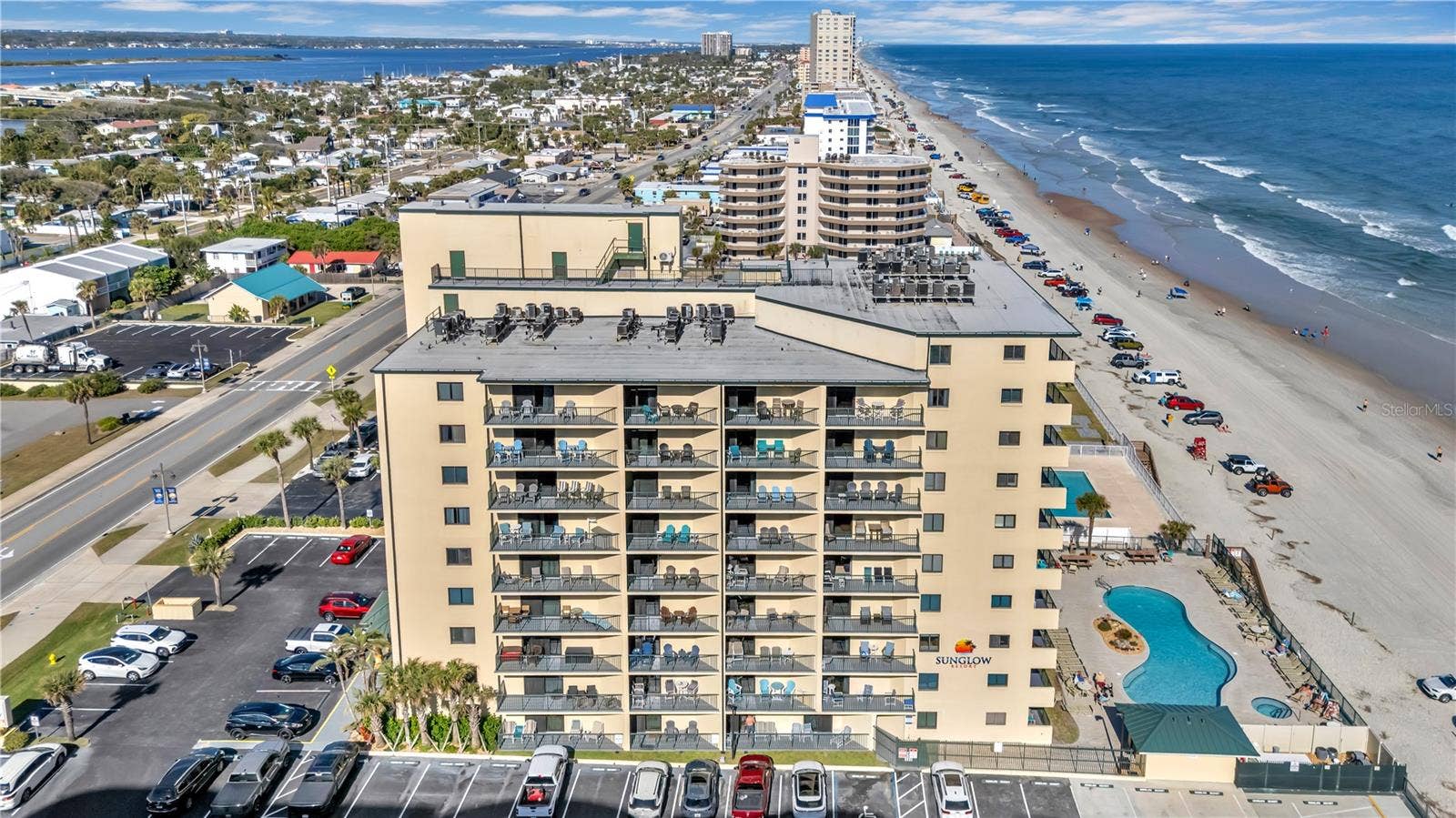 3647 S ATLANTIC AVENUE, #407, Daytona Beach, FL 32118 3647 S ATLANTIC AVENUE, #407, Daytona Beach, FL 32118