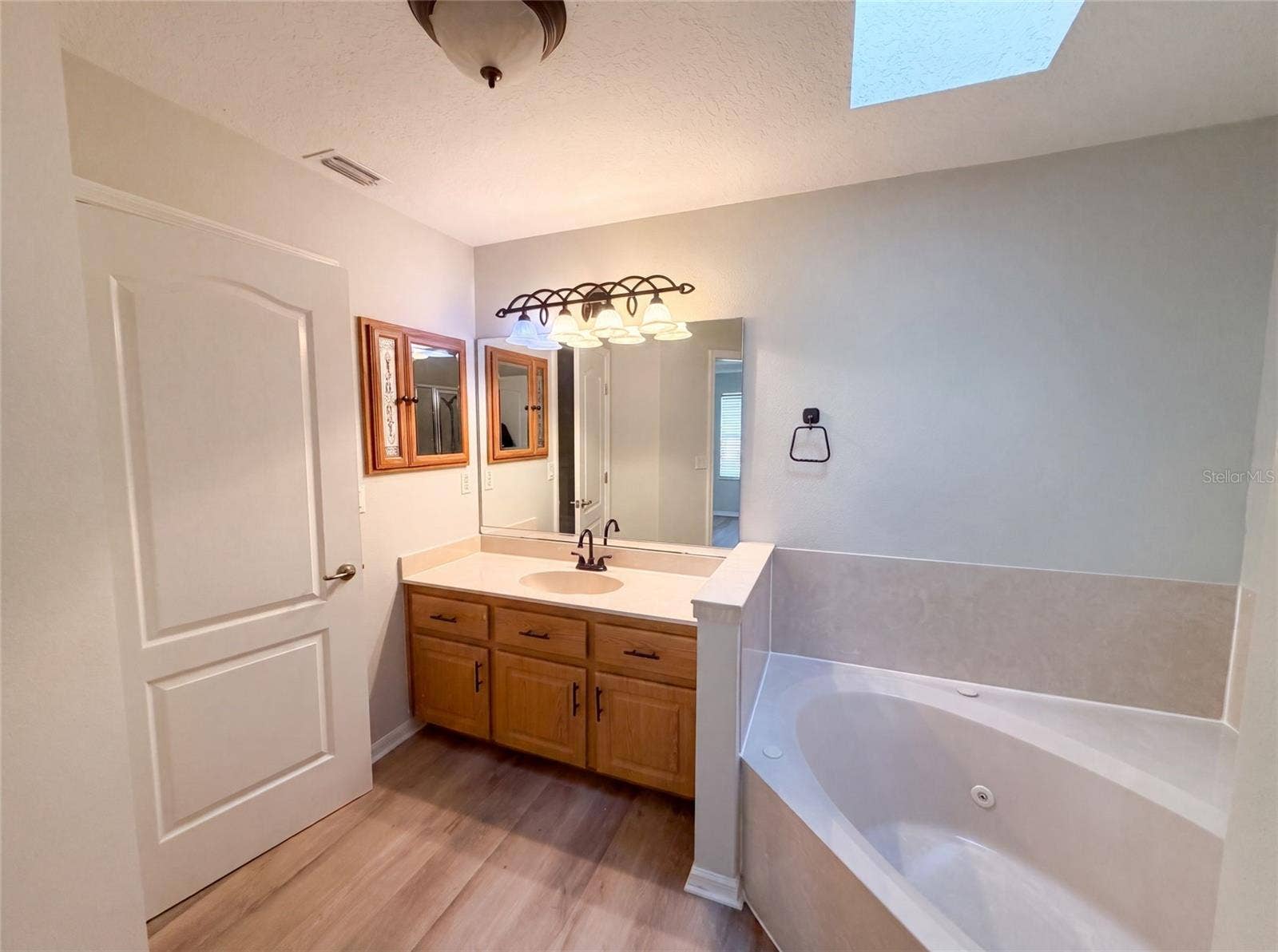 431 HARBOUR LIGHTS DRIVE, Ormond Beach, FL 32174 431 HARBOUR LIGHTS DRIVE, Ormond Beach, FL 32174