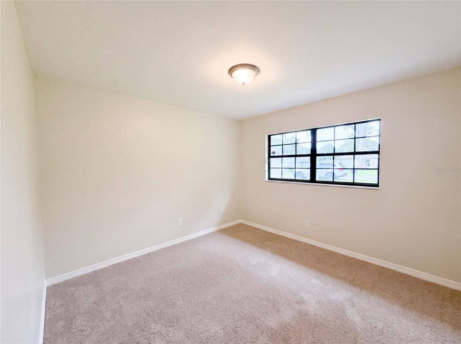 6520 NW 61ST COURT, Ocala, FL 34482 Virtually Staged