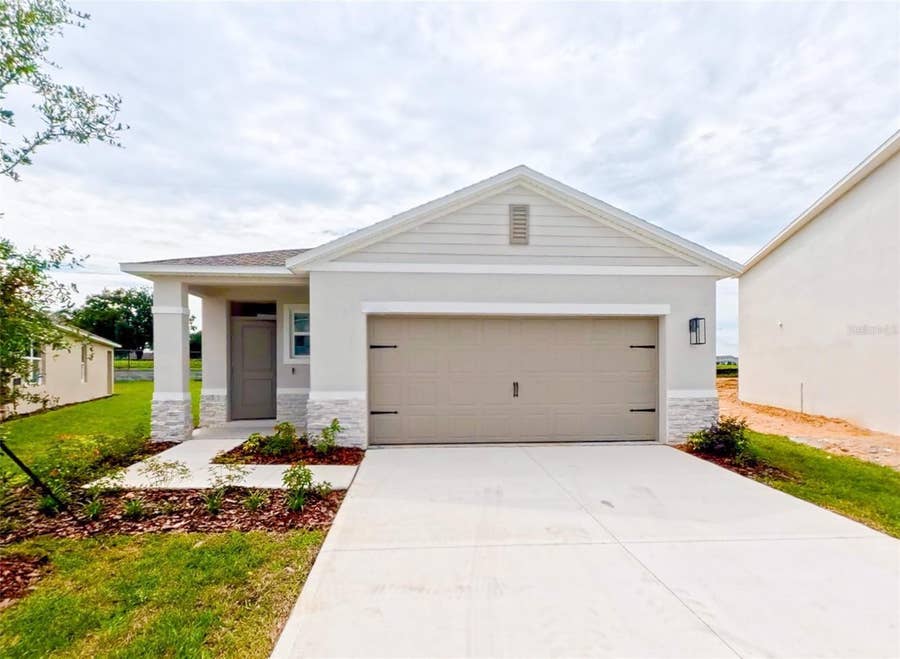 Property photo for Davenport, FL