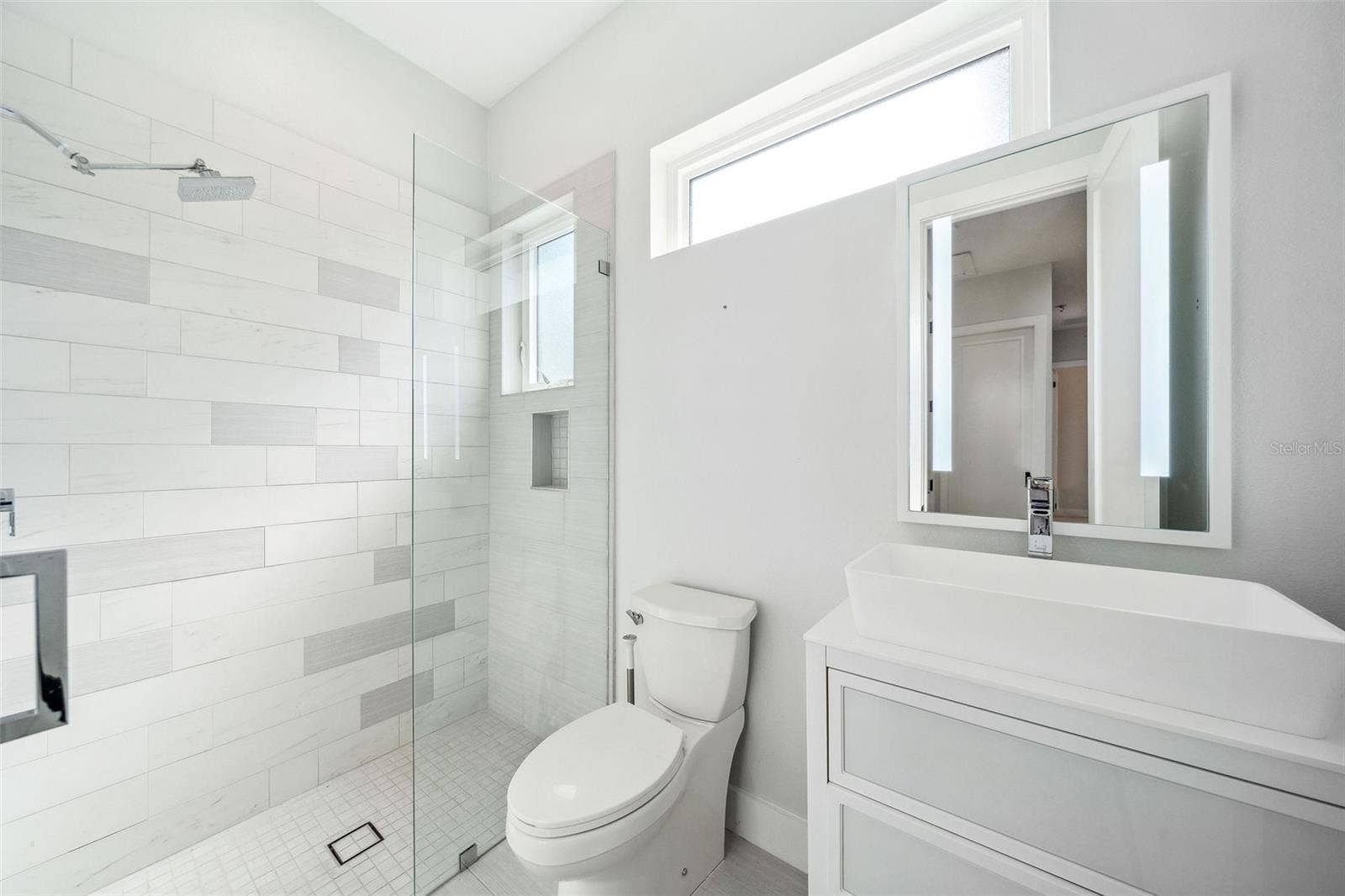 2407 LAFAYETTE AVENUE, Winter Park, FL 32789 Guest Bathroom for Bedroom 4