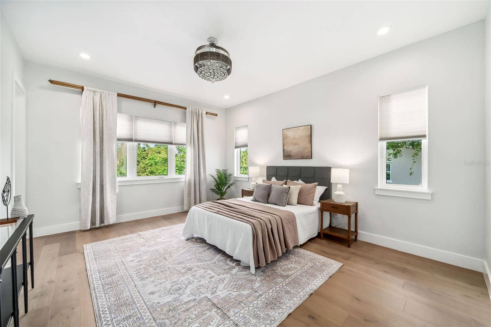 2407 LAFAYETTE AVENUE, Winter Park, FL 32789 Upstairs Primary Suite