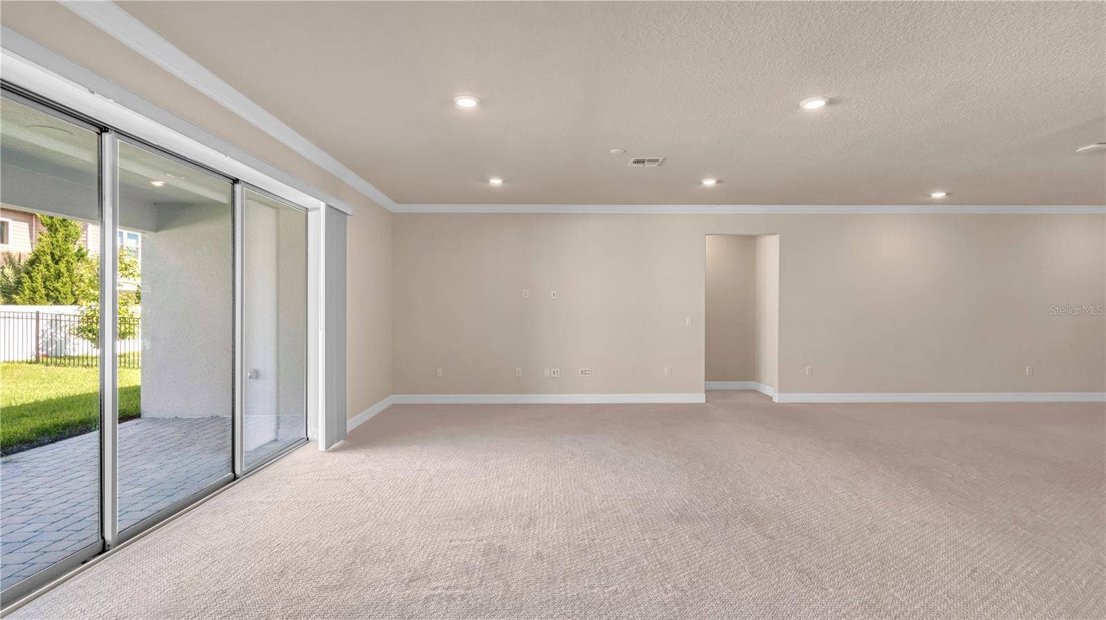 9212 HANGING VINE COURT, Orlando, FL 32836 9212 HANGING VINE COURT, Orlando, FL 32836