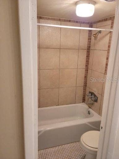 4322 LAKEWAY DRIVE, #13F, Orlando, FL 32839 4322 LAKEWAY DRIVE, #13F, Orlando, FL 32839
