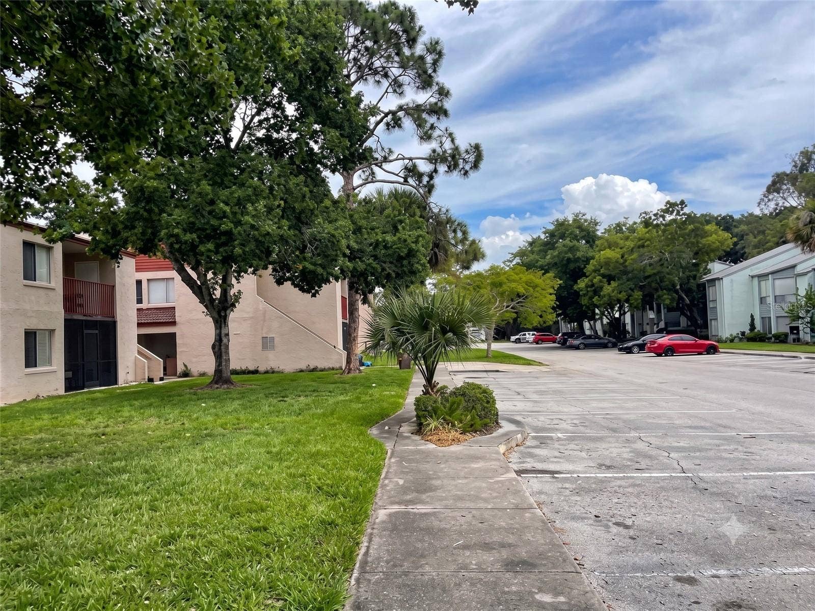4322 LAKEWAY DRIVE, #13F, Orlando, FL 32839 4322 LAKEWAY DRIVE, #13F, Orlando, FL 32839