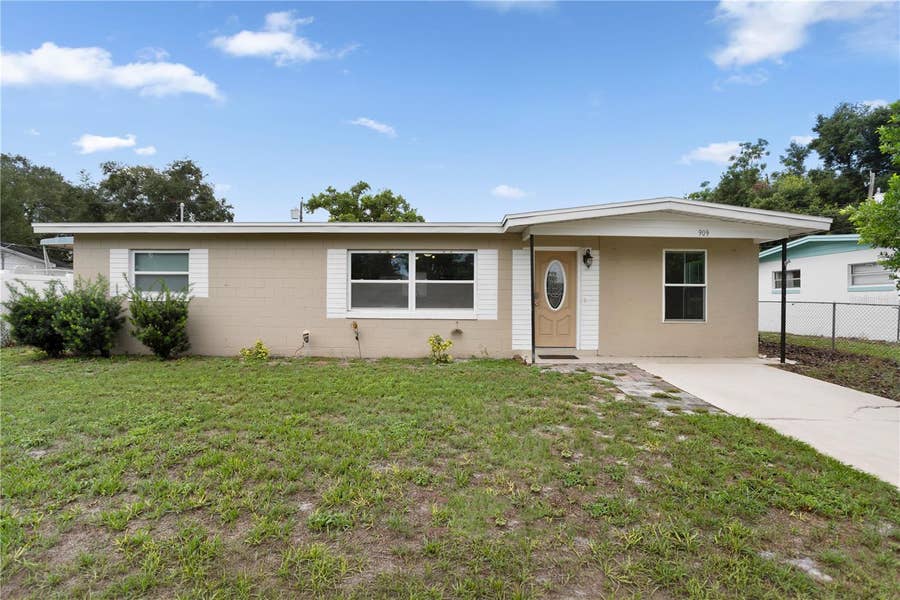 Property photo for 909 URSULA STREET, Ocoee, FL