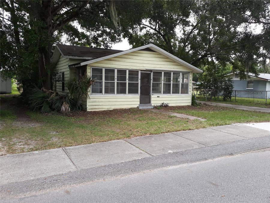 Property photo for 403 WALNUT STREET, Auburndale, FL