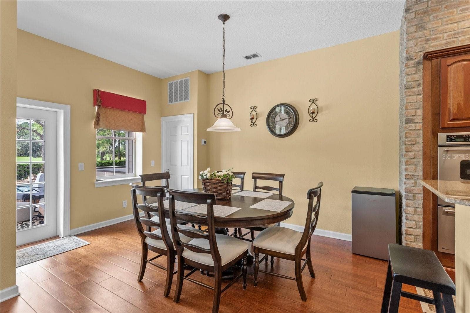 8241 TIBET BUTLER DRIVE, Windermere, FL 34786 8241 TIBET BUTLER DRIVE, Windermere, FL 34786