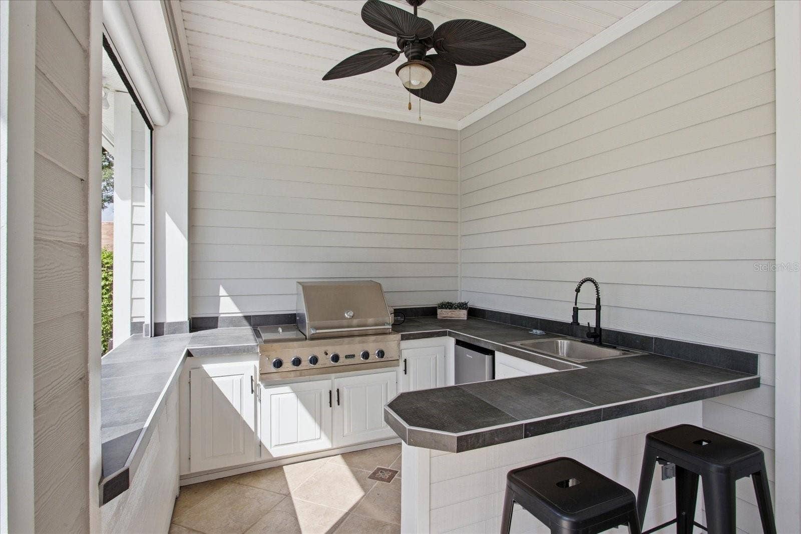 8241 TIBET BUTLER DRIVE, Windermere, FL 34786 8241 TIBET BUTLER DRIVE, Windermere, FL 34786