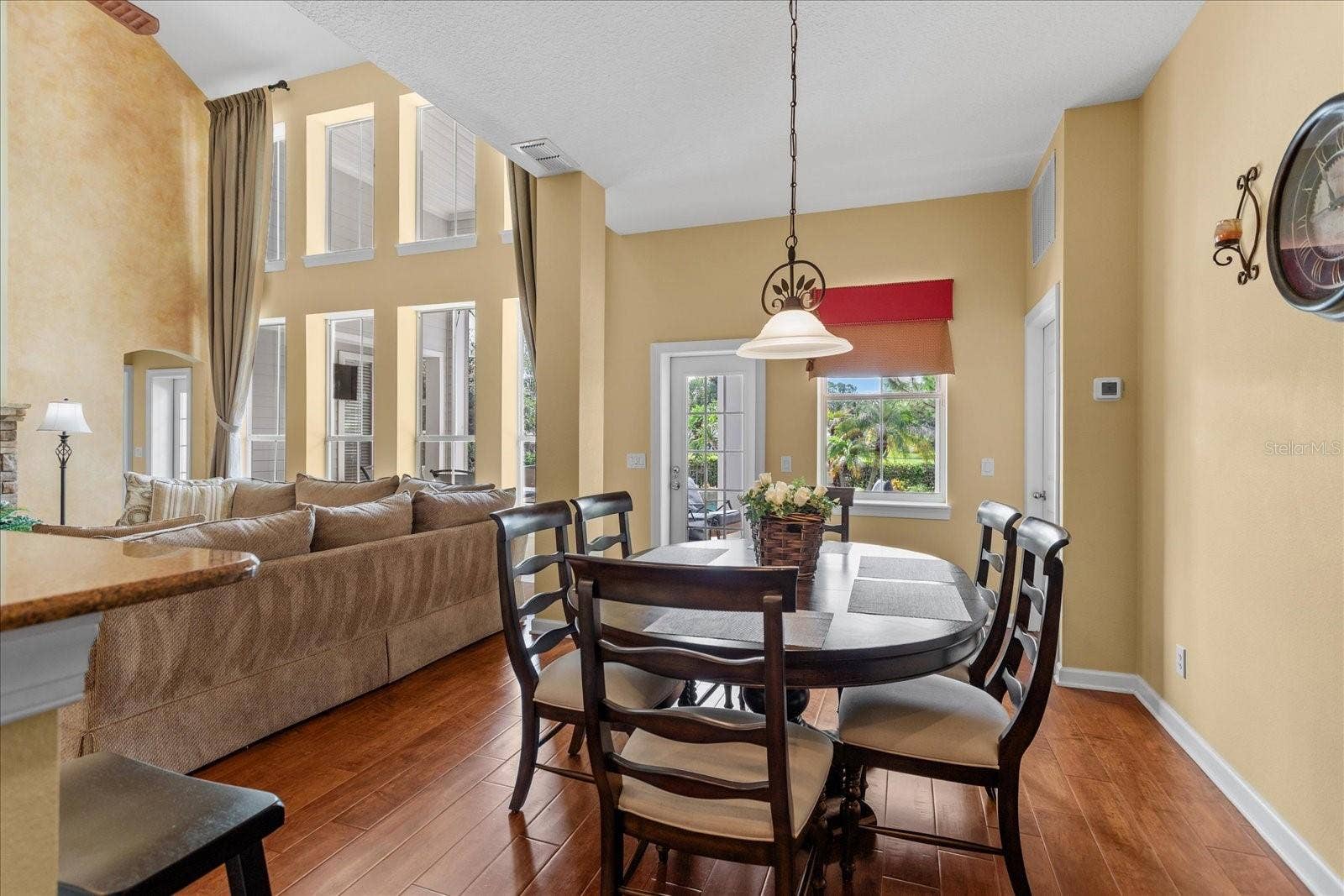 8241 TIBET BUTLER DRIVE, Windermere, FL 34786 8241 TIBET BUTLER DRIVE, Windermere, FL 34786