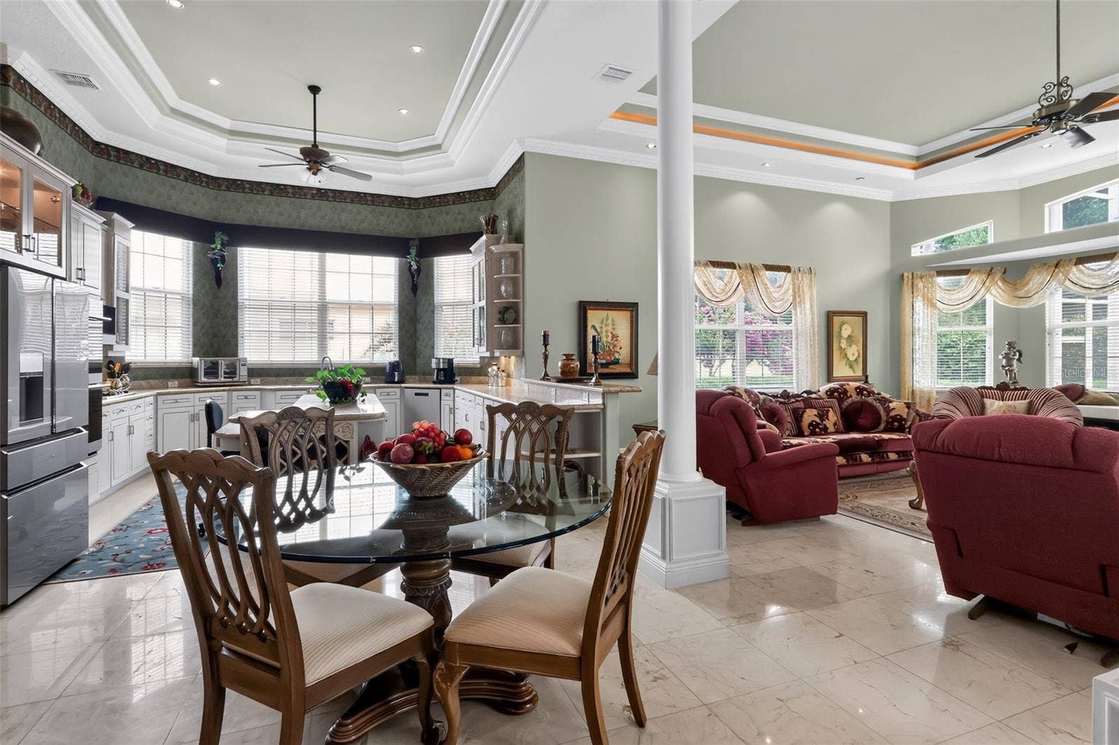 7957 S PARK PLACE, Orlando, FL 32819 7957 S PARK PLACE, Orlando, FL 32819