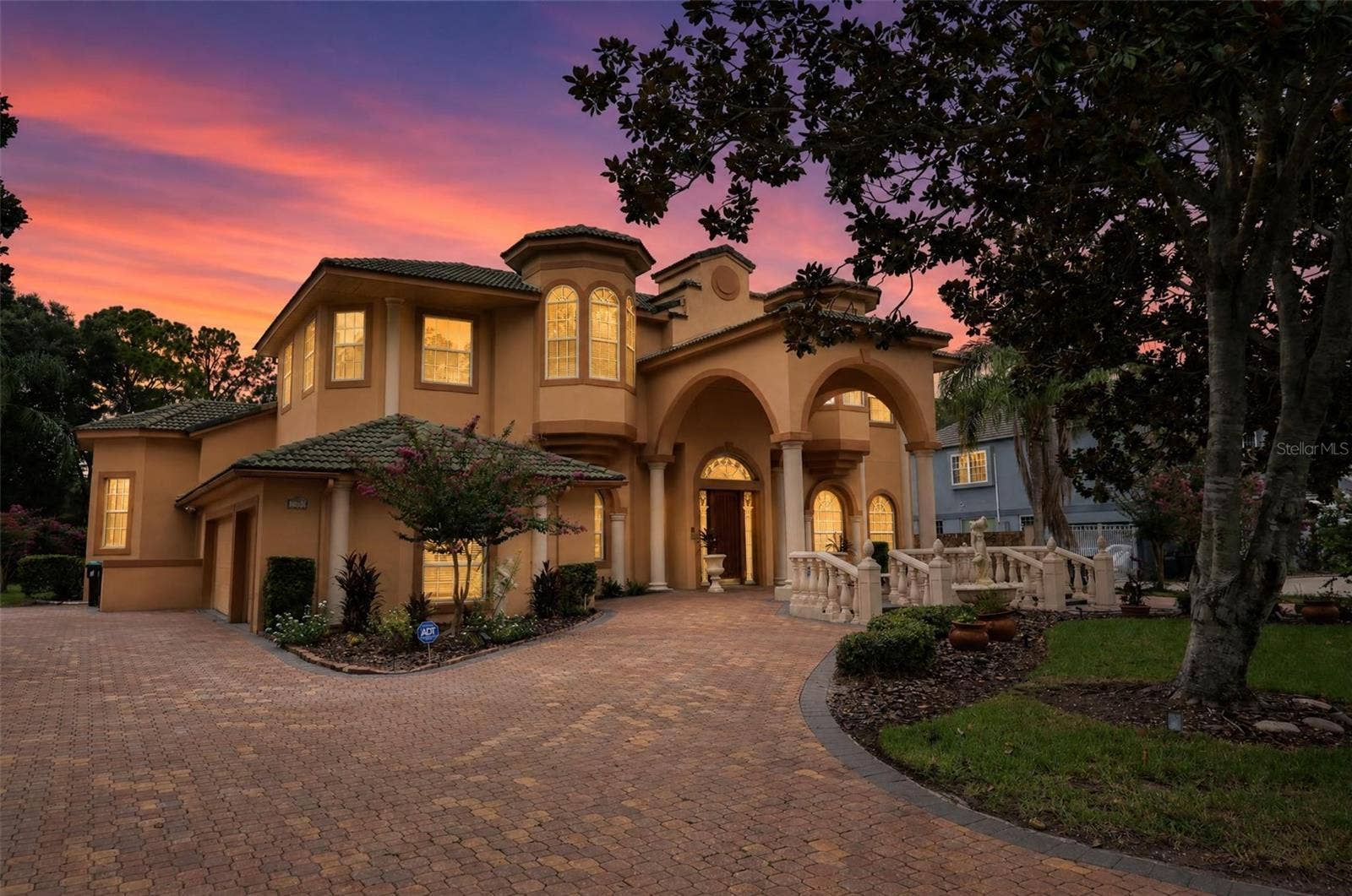 7957 S PARK PLACE, Orlando, FL 32819 7957 S PARK PLACE, Orlando, FL 32819