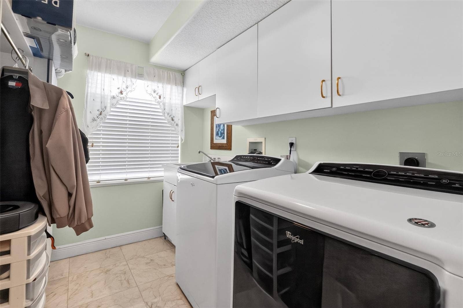 7957 S PARK PLACE, Orlando, FL 32819 7957 S PARK PLACE, Orlando, FL 32819