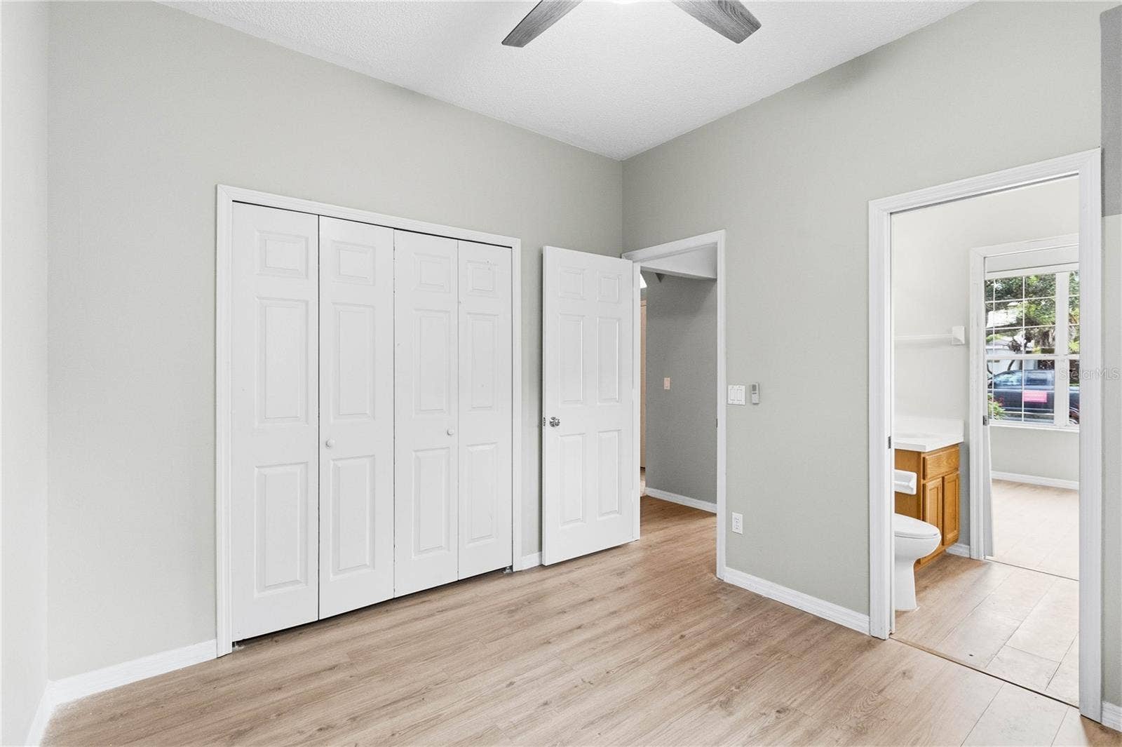 2412 RUNYON CIRCLE, Orlando, FL 32837