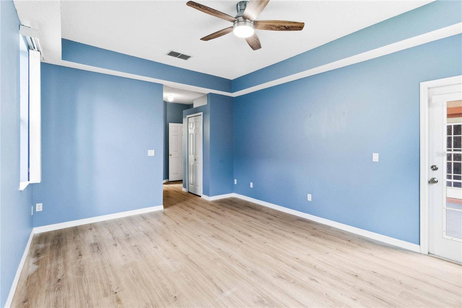 2412 RUNYON CIRCLE, Orlando, FL 32837