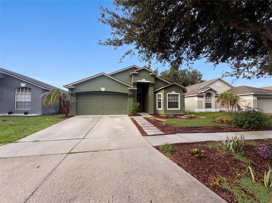 Property photo for 6941 CROWN LAKE DRIVE, Gibsonton, FL