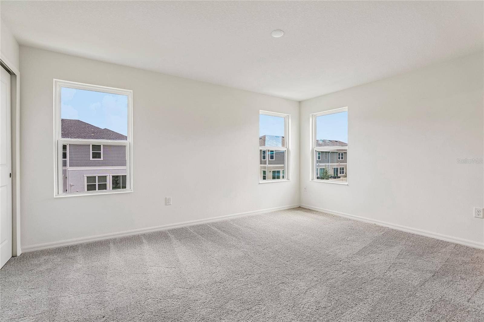 679 MEADOWS EDGE PLACE, Lake Wales, FL 33859 679 MEADOWS EDGE PLACE, Lake Wales, FL 33859