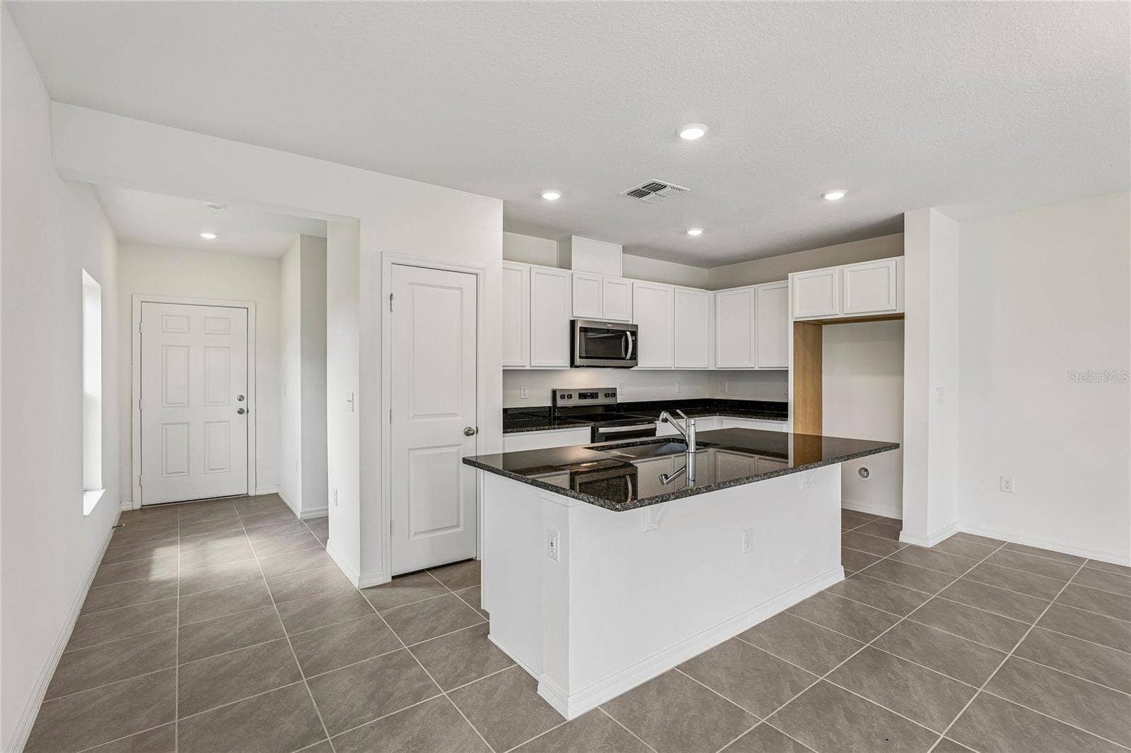 679 MEADOWS EDGE PLACE, Lake Wales, FL 33859 679 MEADOWS EDGE PLACE, Lake Wales, FL 33859