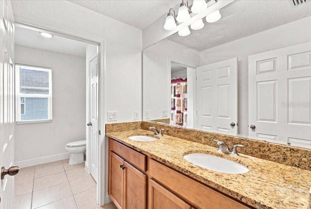 5653 CAMILLA STREET, St Cloud, FL 34771 5653 CAMILLA STREET, St Cloud, FL 34771