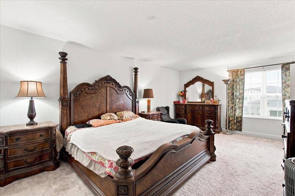 5653 CAMILLA STREET, St Cloud, FL 34771 5653 CAMILLA STREET, St Cloud, FL 34771