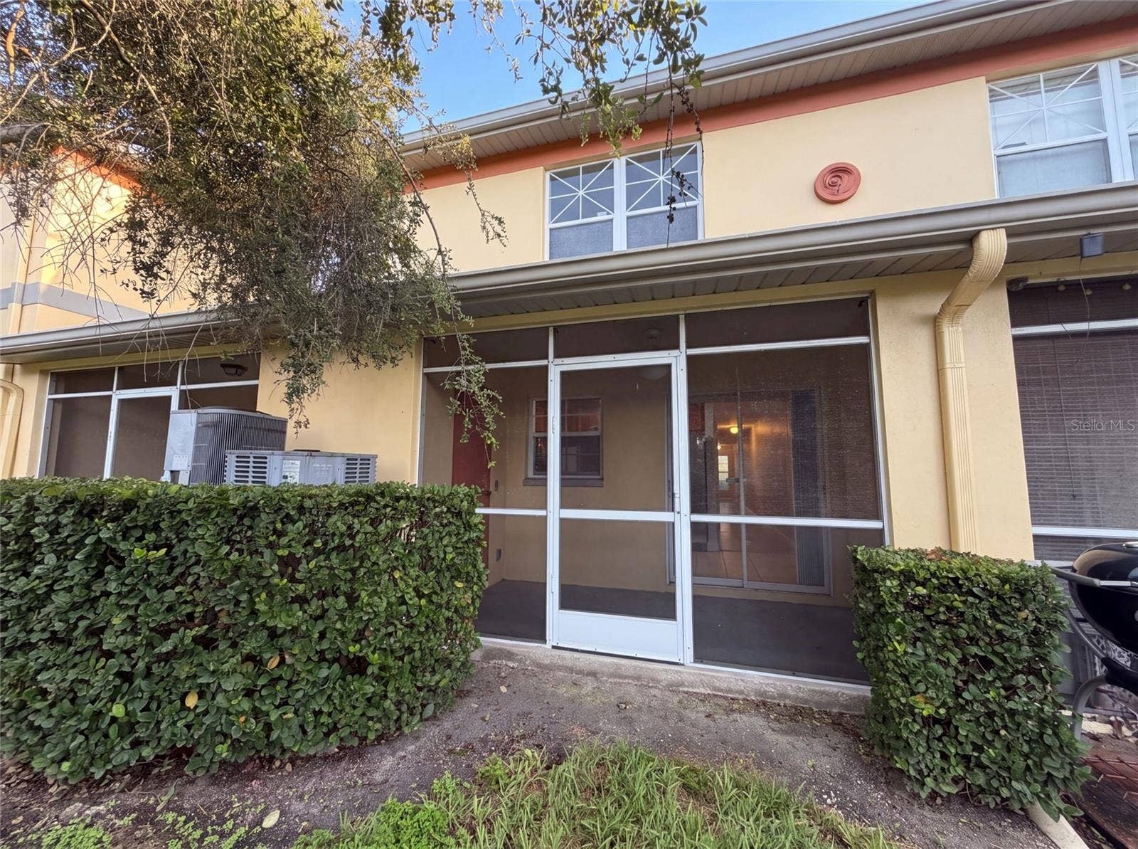 112 COQUINA BAY DRIVE, St Petersburg, FL 33705 112 COQUINA BAY DRIVE, St Petersburg, FL 33705