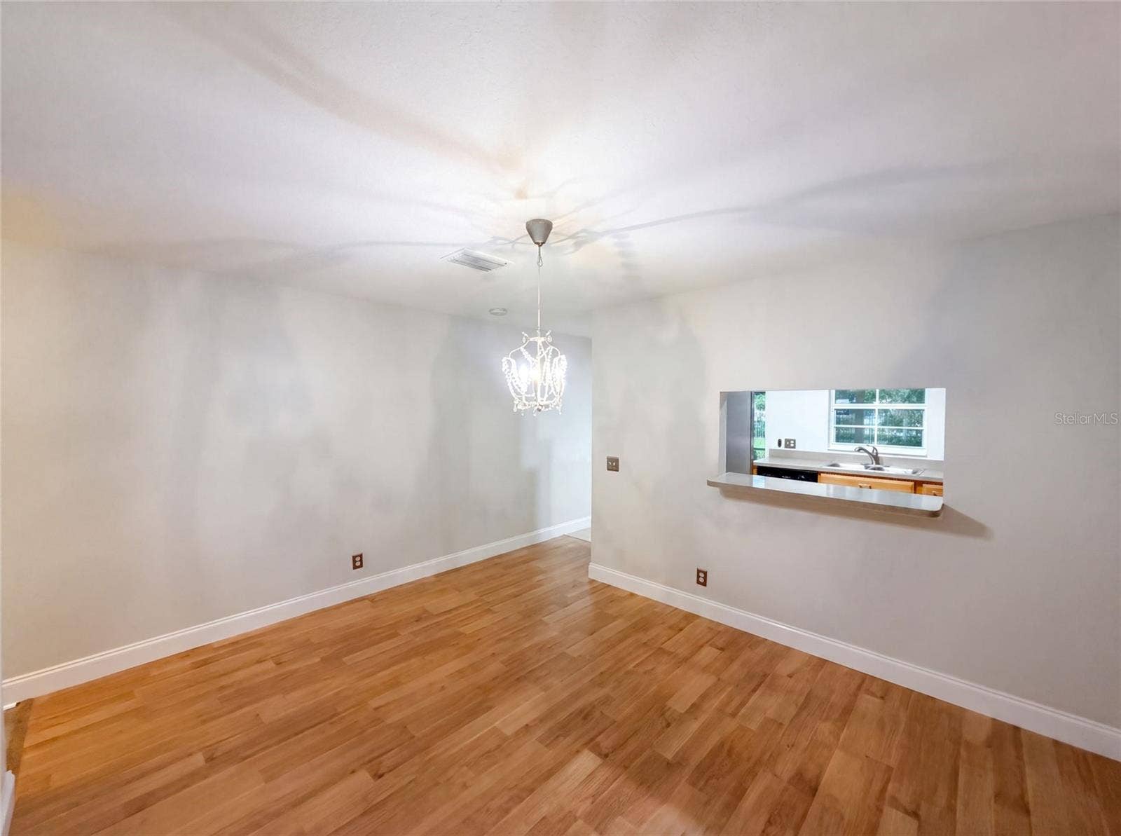 112 COQUINA BAY DRIVE, St Petersburg, FL 33705 112 COQUINA BAY DRIVE, St Petersburg, FL 33705