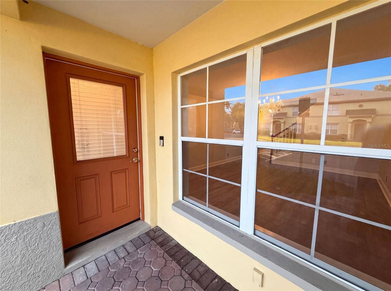112 COQUINA BAY DRIVE, St Petersburg, FL 33705 112 COQUINA BAY DRIVE, St Petersburg, FL 33705