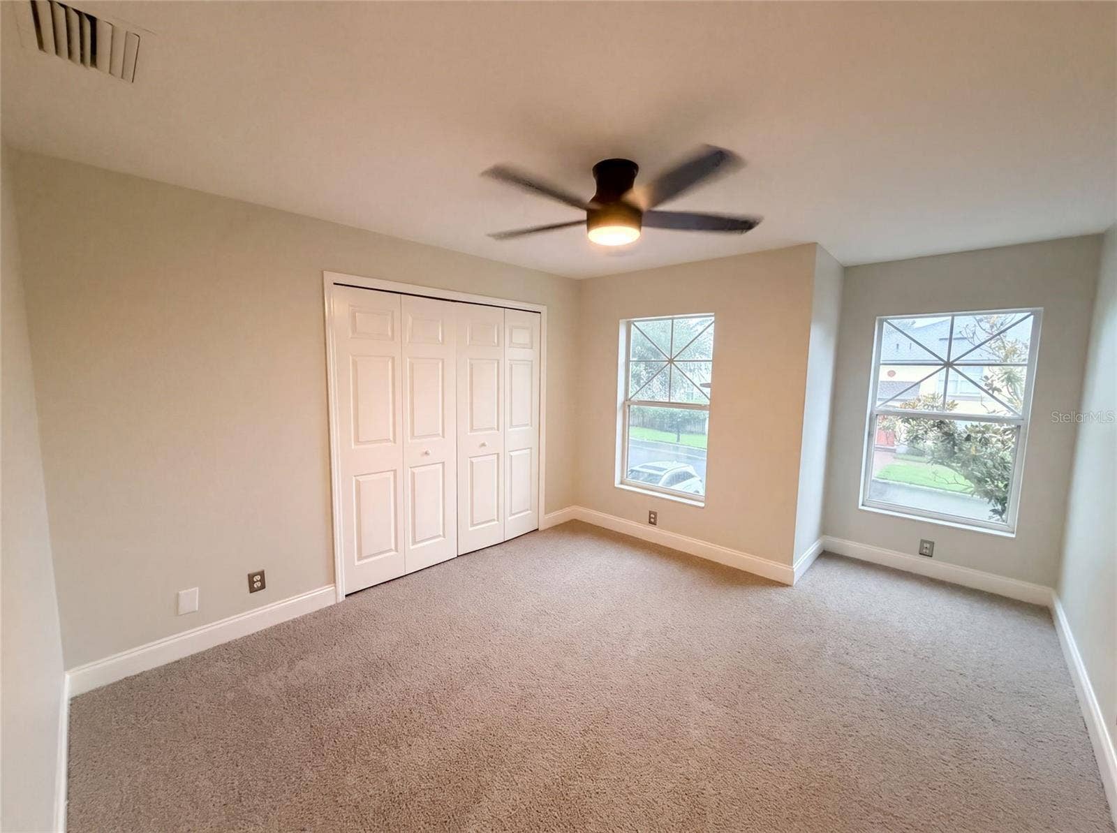 112 COQUINA BAY DRIVE, St Petersburg, FL 33705 112 COQUINA BAY DRIVE, St Petersburg, FL 33705