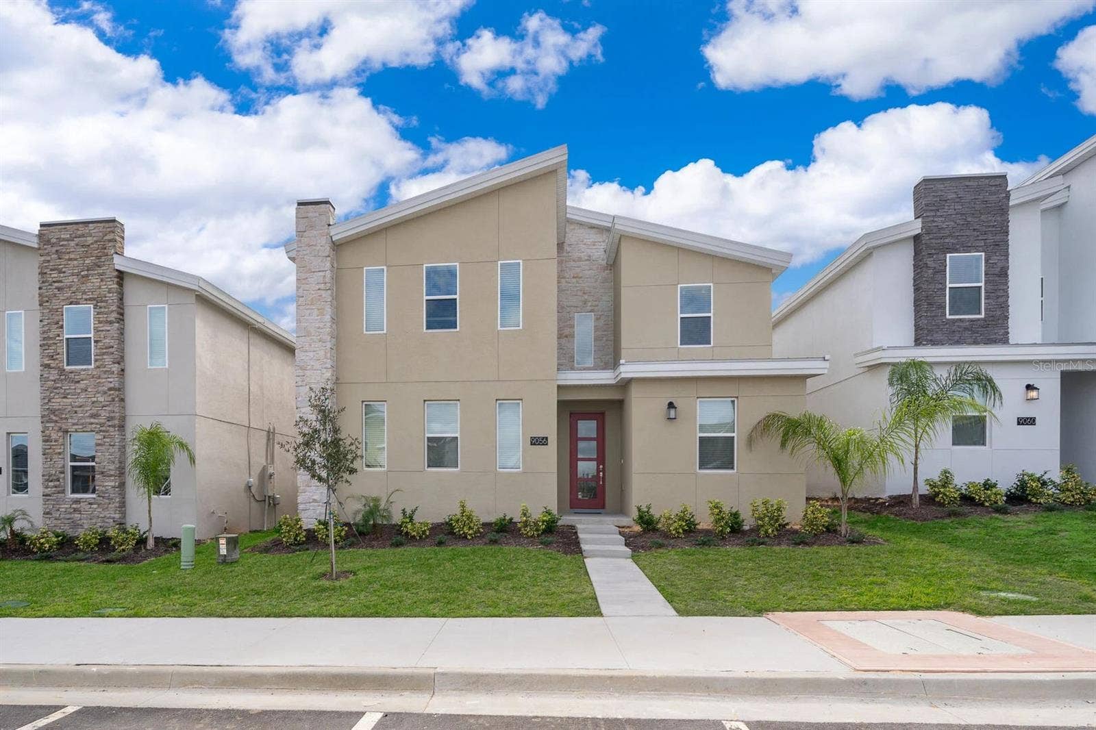 9056 SOMMERSET HILLS DRIVE, Davenport, FL 33896 9056 SOMMERSET HILLS DRIVE, Davenport, FL 33896