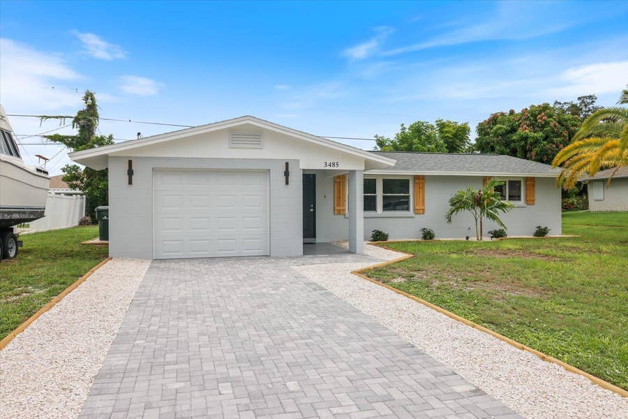 Property photo for 3485 ROSLYN ROAD, Venice, FL