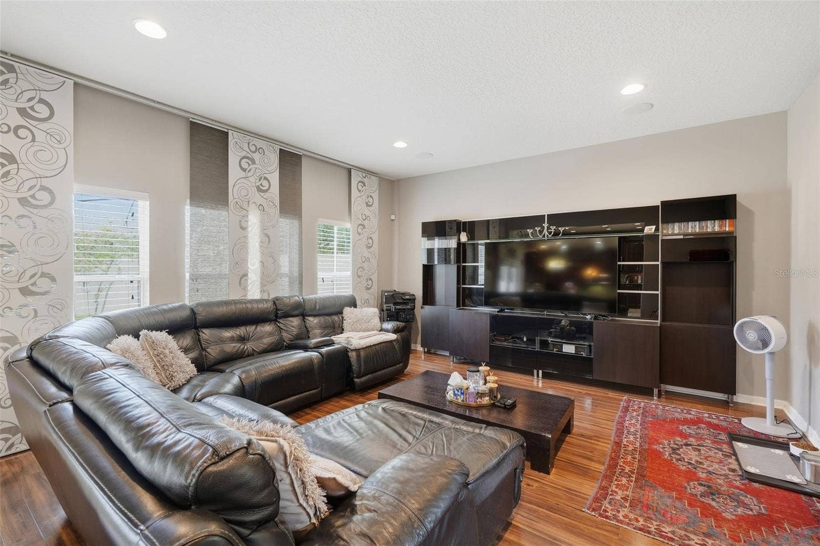 9015 VICKROY TERRACE, Oviedo, FL 32765 Family room
